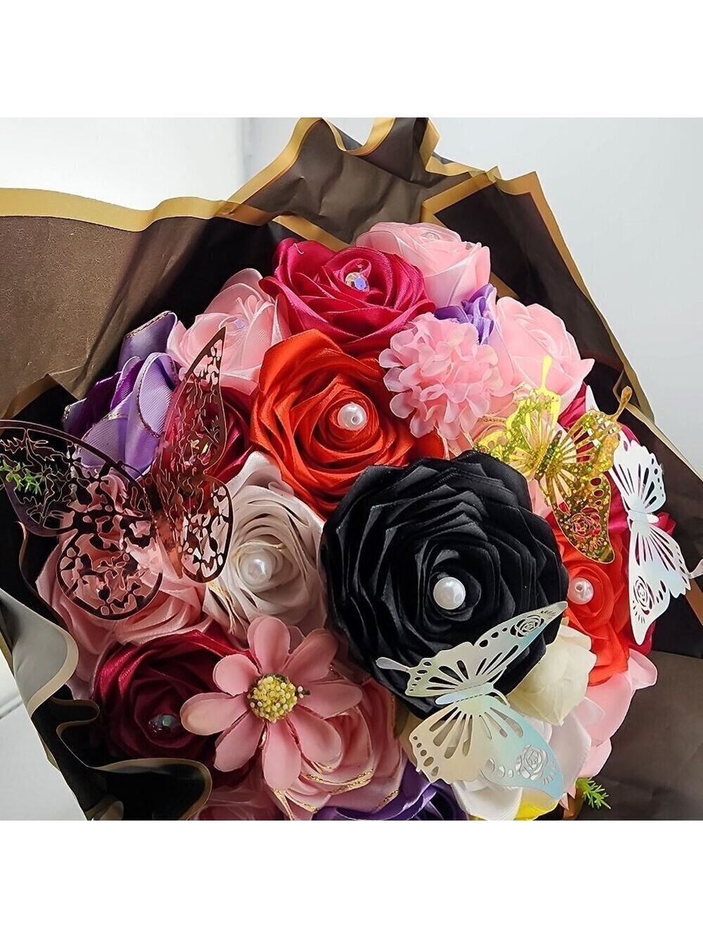 Brand New Handmade 2 Dozen Roses - Picture 6 of 16